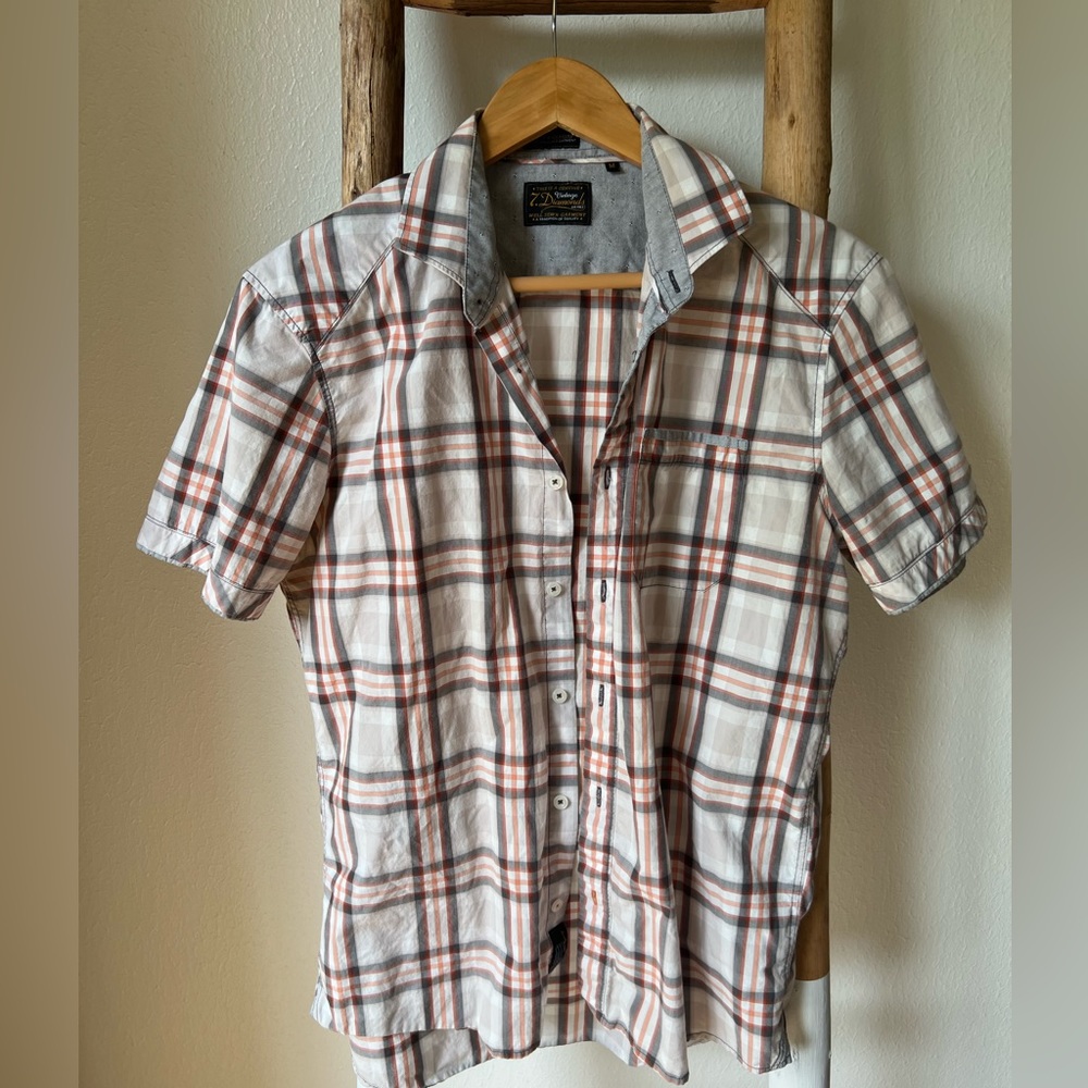 7 diamonds short sleeve button down M